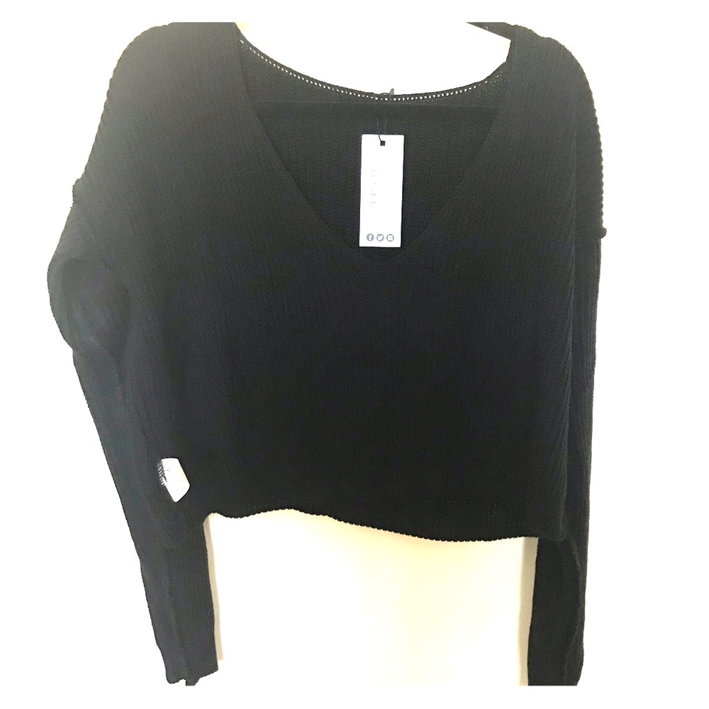 Crop top sweater